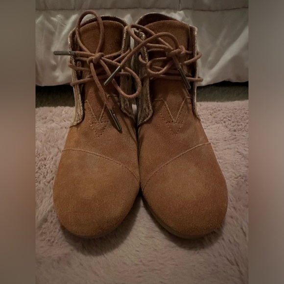 Toms Wedge Booties - Picture 2 of 4